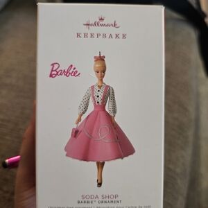 Hallmark 2018 Keepsake Barbie Ornament! NEW!